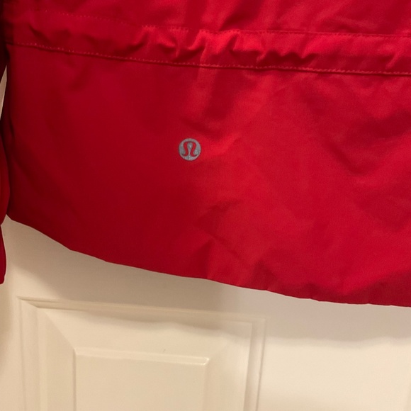 Lululemon pack it up jacket - Picture 3 of 5